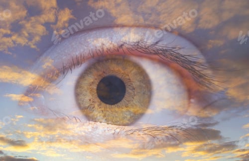 Preview: Human Eye And Sunset At Sea