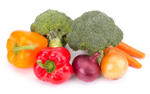 Preview: Fresh vegetables: brocolli, bell peppers, carrot, onion isolated on white background