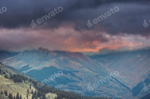 Preview: Mountains in Colorado