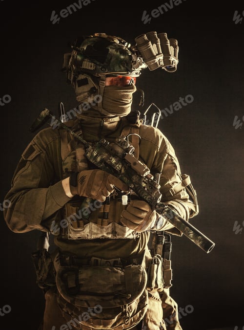 Preview: Anti-terrorist squad equipped fighter soldier in darkness