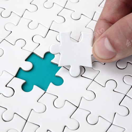 Preview: The human hand fills the last missing elements of the surface from the j