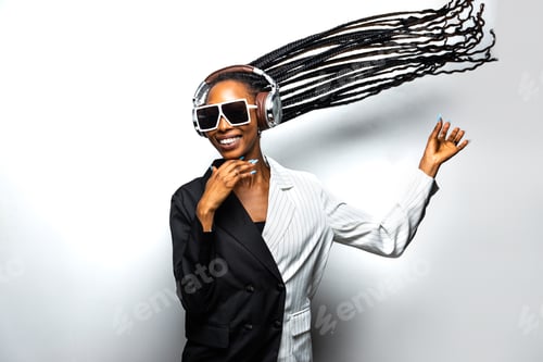 Preview: Beautiful afro woman with pigtails and stylish clothes