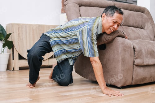 Preview: Weak Old Man Falling