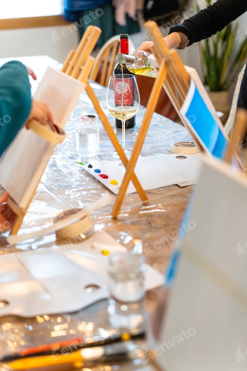 Preview: Sip and Paint Event. Tasting of national wines