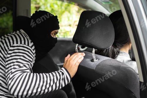 Preview: CAR ROBBERY