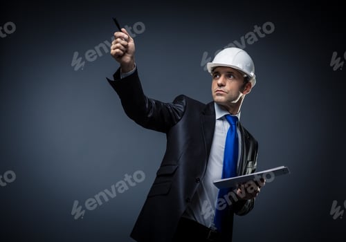 Preview: Builder