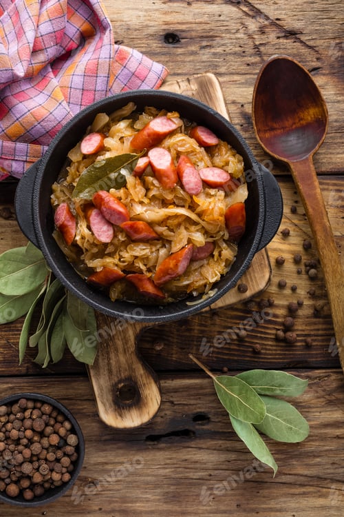 Preview: Cabbage braised with sausages, sauerkraut. German cuisine.