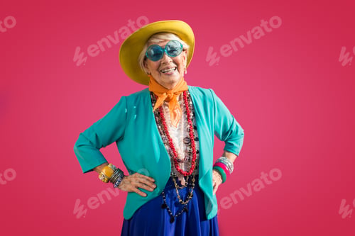 Preview: Senior woman with fancy style
