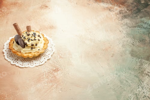 Preview: front view little delicious cake with cream on the light background cake dessert sweet pie