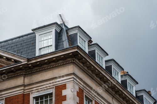 Preview: Low angle view of old luxury residential building in London