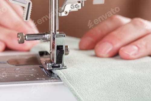 Preview: Sewing machine, stitching fabrics, needle in a round plan