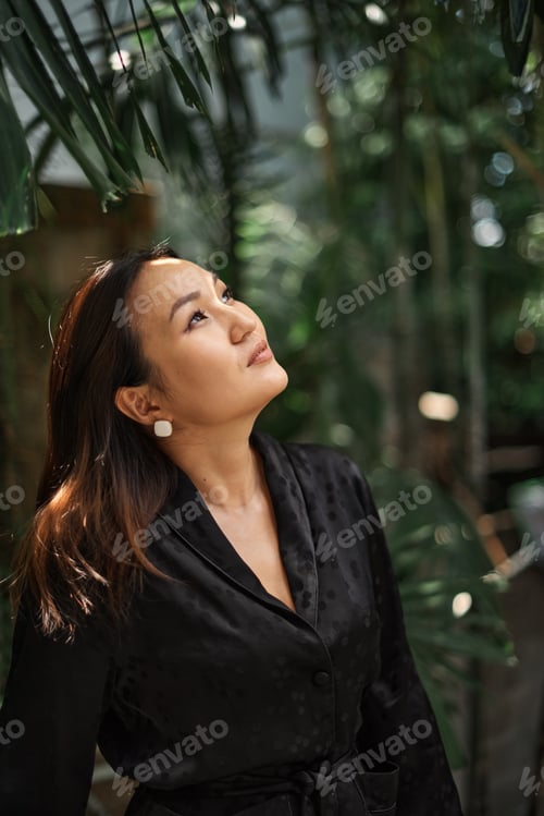 Preview: Asian confident woman