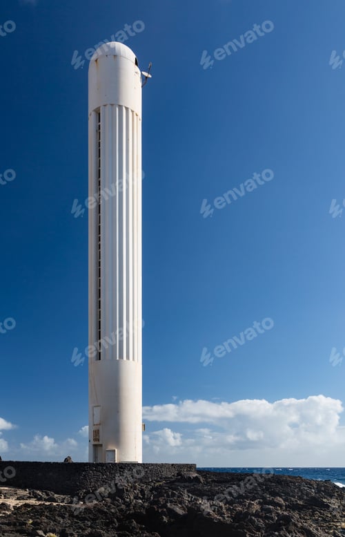 Preview: Faro de Arenas Blancas in La Palma, Spain