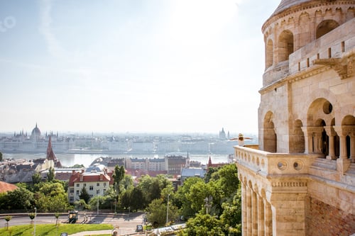 Preview: Cityscape view on Budapest