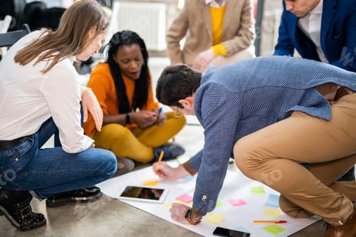 Preview: Business team working in a start-up office