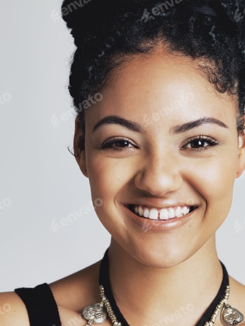 Preview: True happiness is true beauty