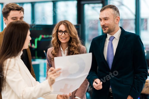 Preview: Business meeting in an office