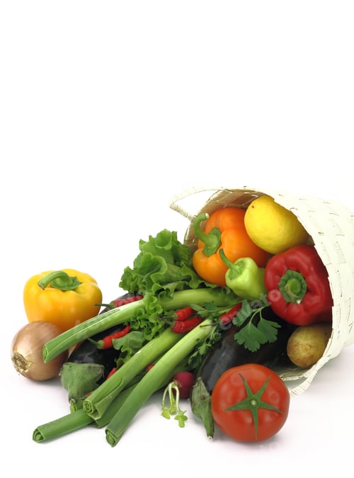 Preview: Wicker basket full of fresh vegetables