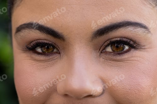 Preview: Close-up of woman's eyes with natural makeup, showcasing beauty and elegance