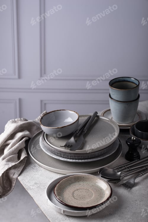 Preview: Craft ceramic plates, bowls and cups