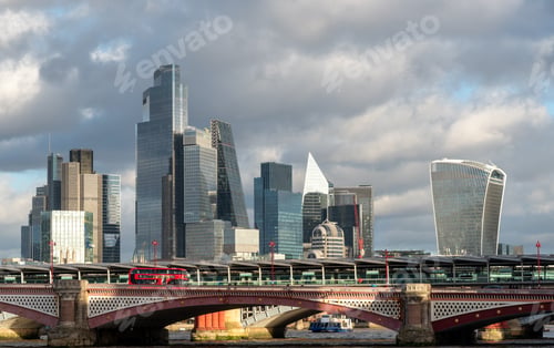 Preview: London city skyline with blackfriars bridge over thames. Cityscape town United Kingdom