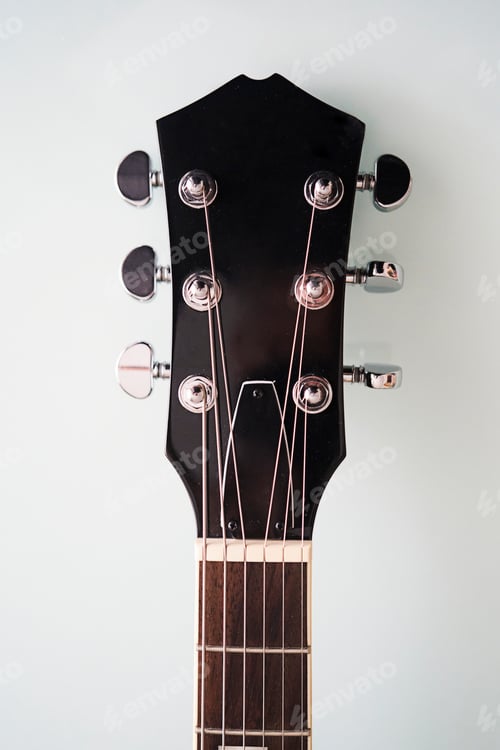 Preview: detail photo of an black electric guitar