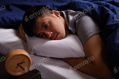 Preview: Man insomnia
