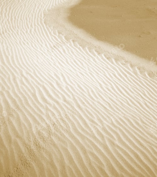 Preview: Sand in the desert