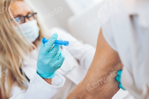 Preview: Vaccine administration on an elderly patient