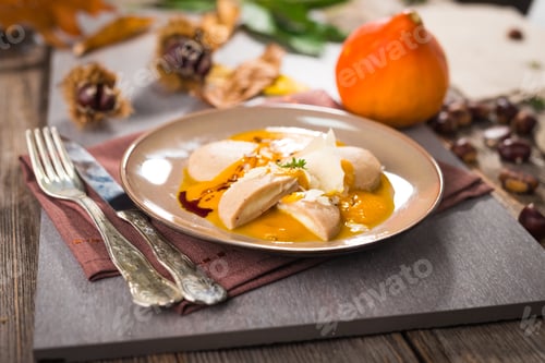 Preview: Chestnut gnocchi with pumpkin sauce