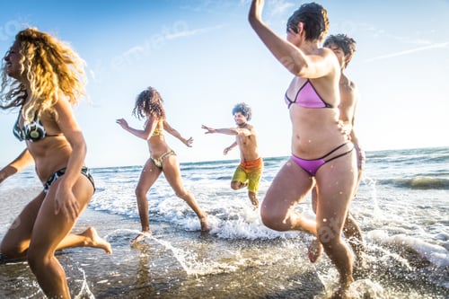 Preview: Friends running on the beach