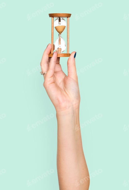 Preview: Hand holding variation of object
