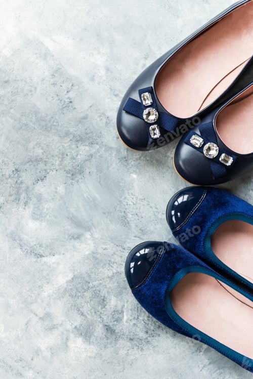 Preview: Several Pairs of Female Flat Shoes, Ballerinas