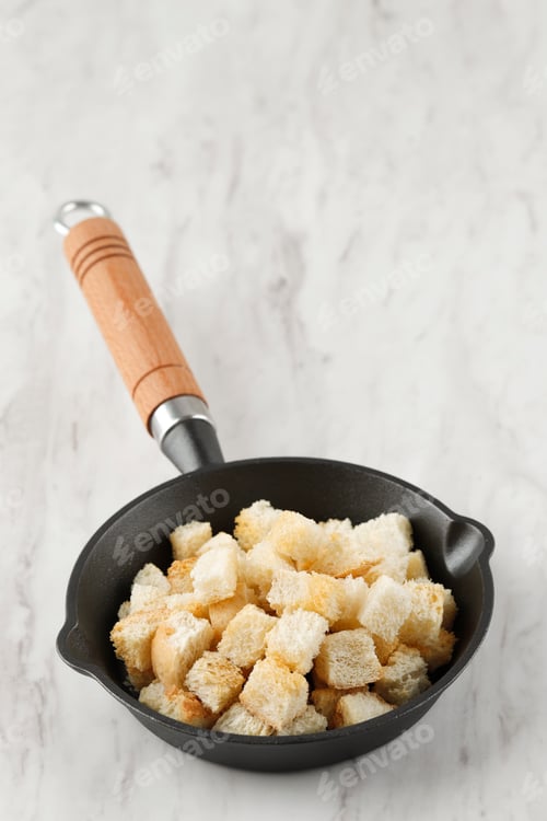 Preview: Croutons