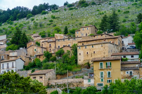 Preview: Calascio, medieval village in the Gran Sasso Natural Park, Abruzzi