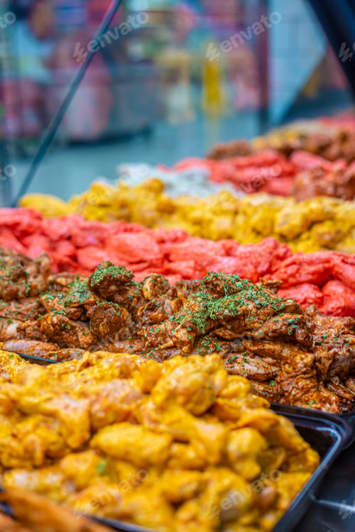 Vista previa: chicken at grocery store