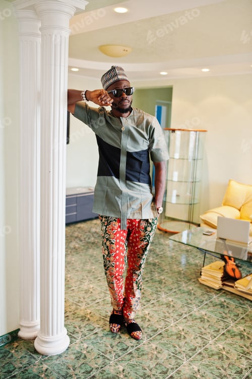 Preview: Portrait of stylish black african american man