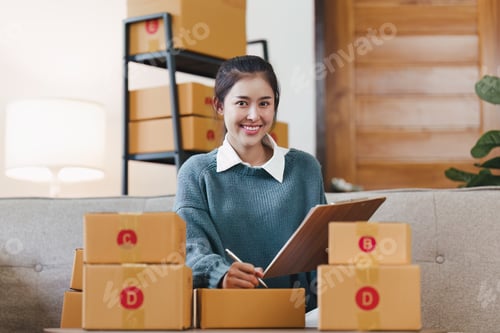 Vista previa: Pequeñas empresas propietarias de pymes, empresarias que trabajan con paquetería, comercio electrónico, marketing, Internet