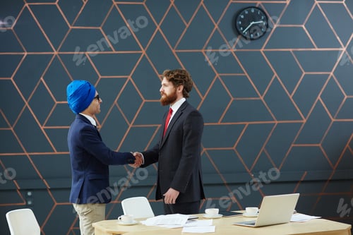 Preview: Greeting of men