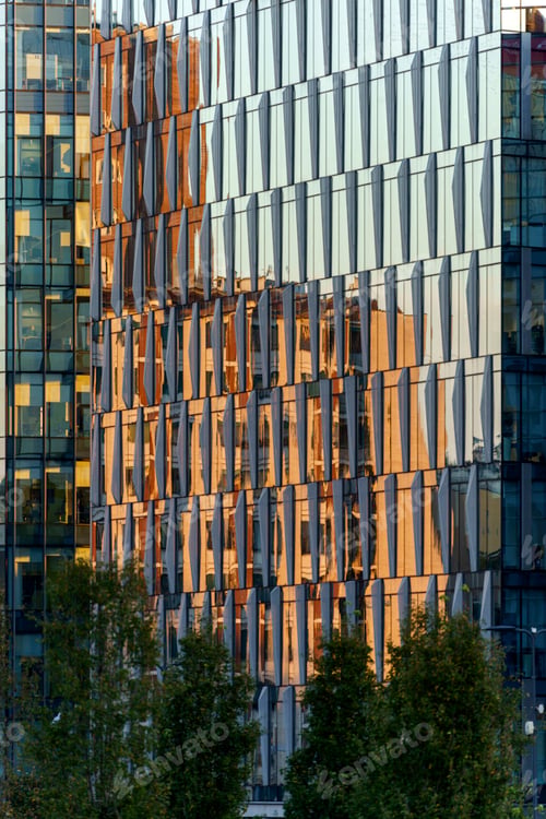 Preview: Modern buildings at Porta Nuova, Milan