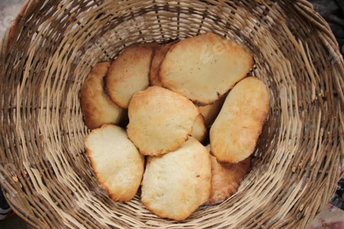 Flatbreads in Woven Basket Ready to Eat