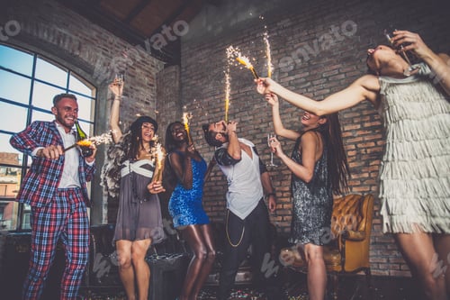 Preview: Friends having party