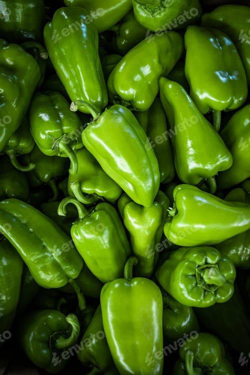 Preview: Full Frame Shot Of Green Bell Peppers