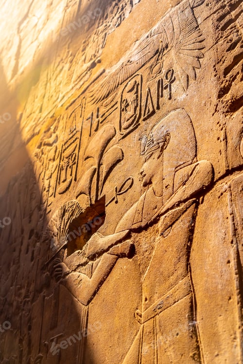 Preview: Detail of beautiful natural light on an ancient egyptian drawings inside the Luxor Temple