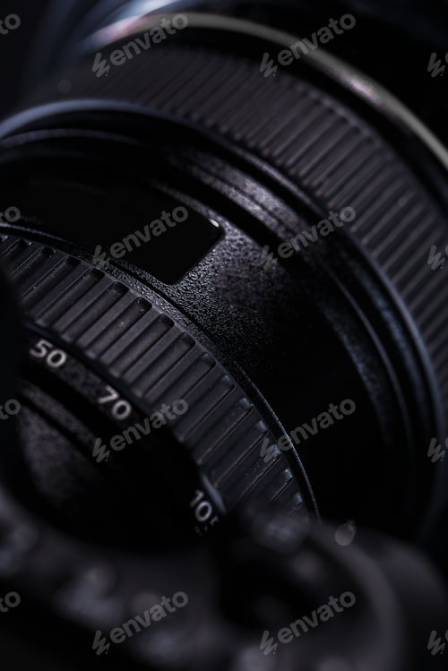 Preview: Close up of lens