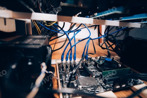 Preview: bitcoin - close up details of graphics cards mining rig