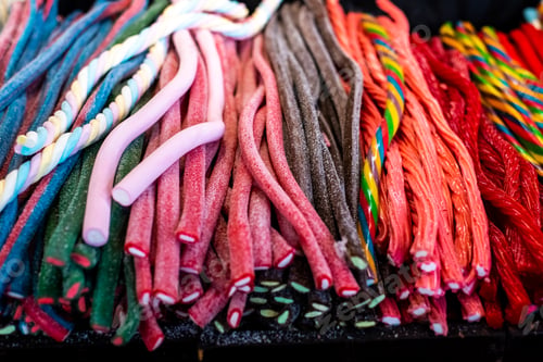 Preview: Colorful candies with elongated shapes