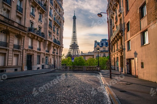 Preview: eiffel tower in Paris, France