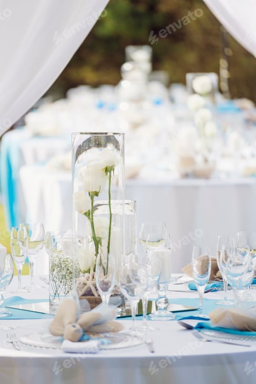 Preview: Wedding table set with a variety of blue and white dishes