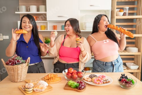Preview: Fat asian women learn how to cook healthy meals and prepare a vegetable salad.